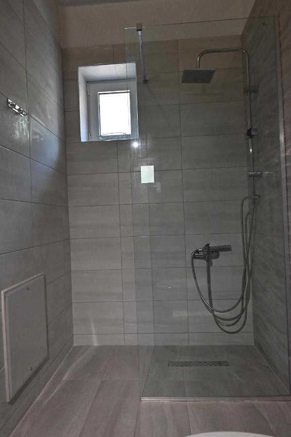 Lithino Rooms Kalamata Exterior foto