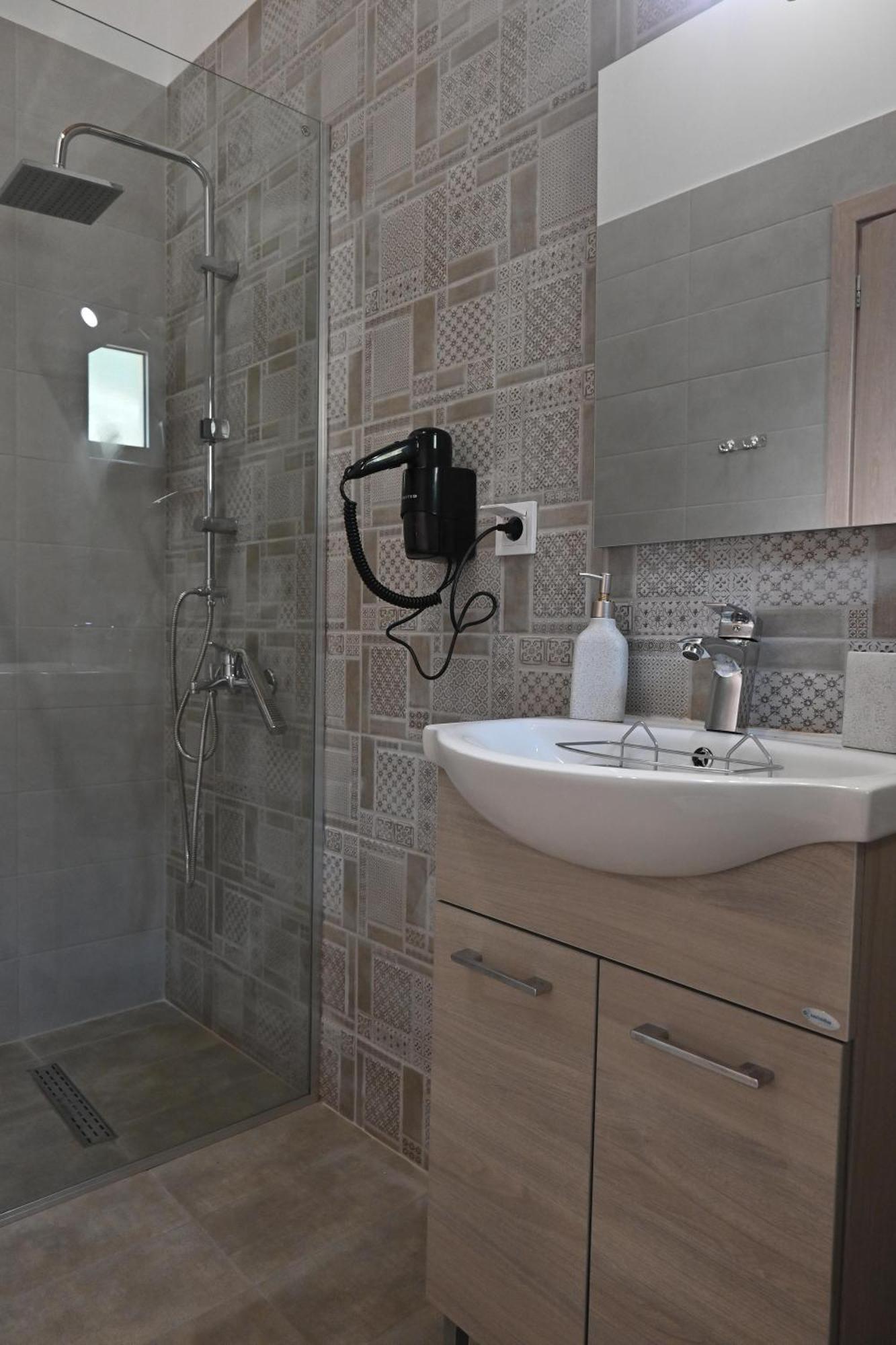 Lithino Rooms Kalamata Exterior foto