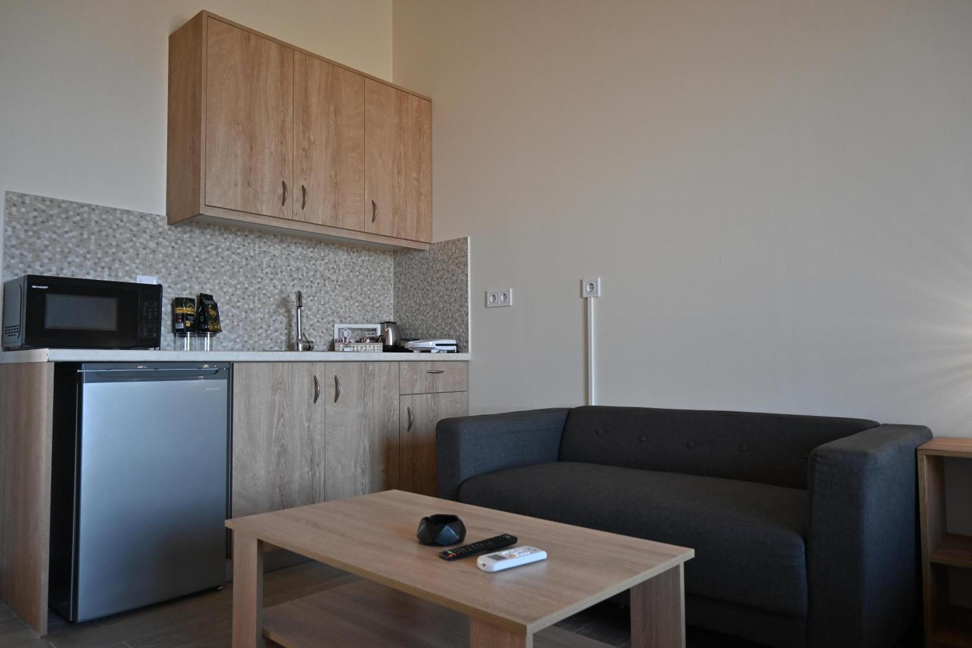 Lithino Rooms Kalamata Exterior foto